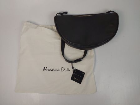 Massimo Dutti Crescent Crossbody Bag / Halbmondumhängetasche