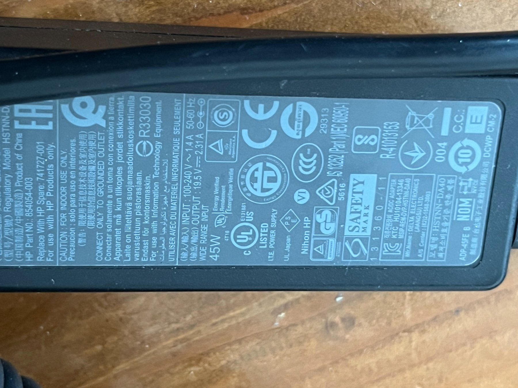 Hewlett Packard Caricabatterie: HP AC-Adapter 45W – Usato da Winterthur venduto da fla_hwg8 1
