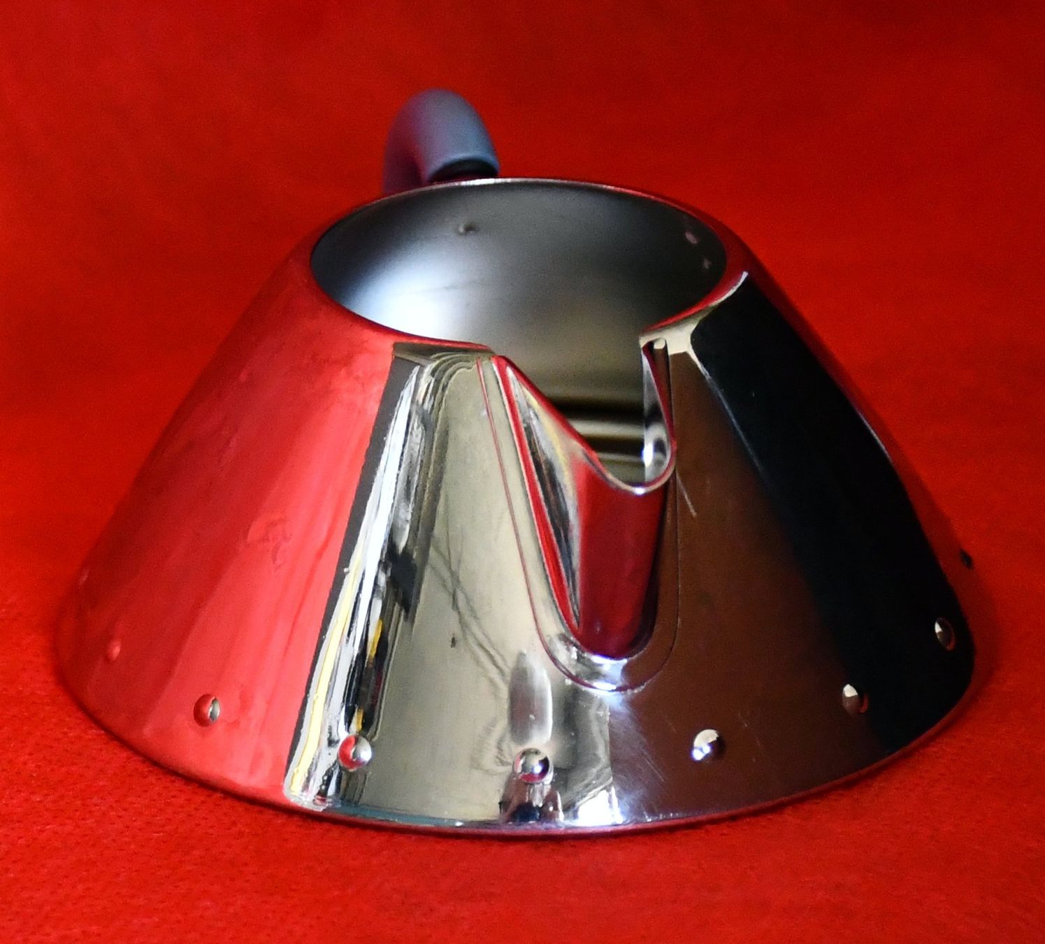 Alessi Teiere: Kleine Alessi Kanne – Usato da Rotkreuz venduto da salsanera 1