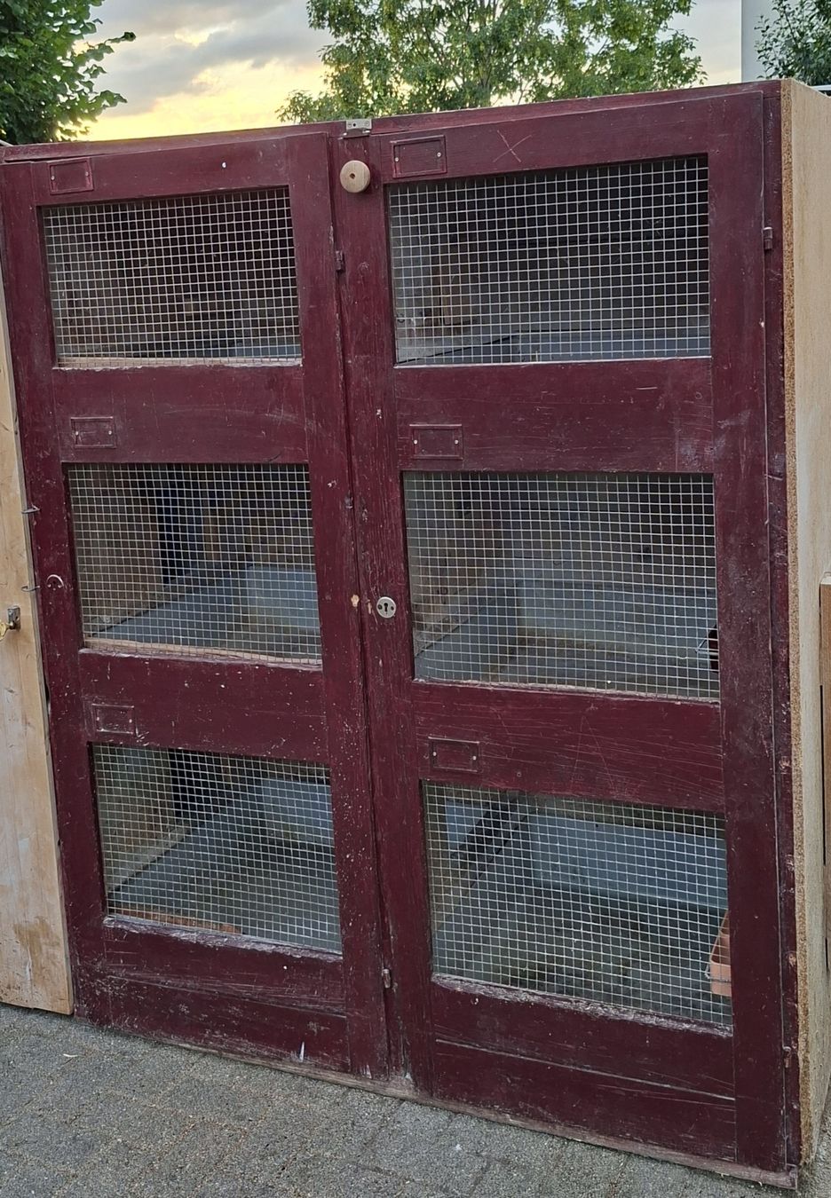 Cages, transport & sécurité: Kaninchen Stall – D'occasion à Bichwil par surfer73