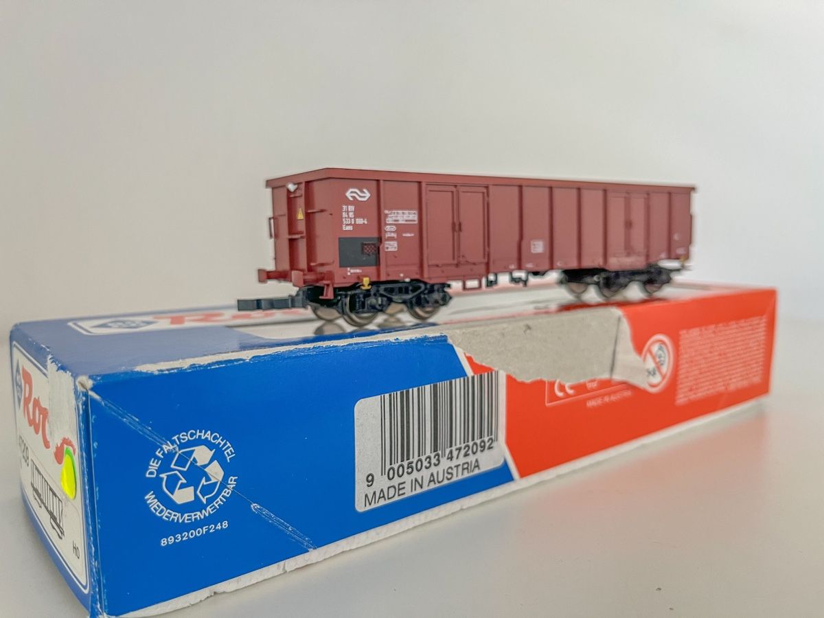 Roco Trains électriques: Roco Eanos NS – D'occasion à Font par TrainspottersuisseHo
