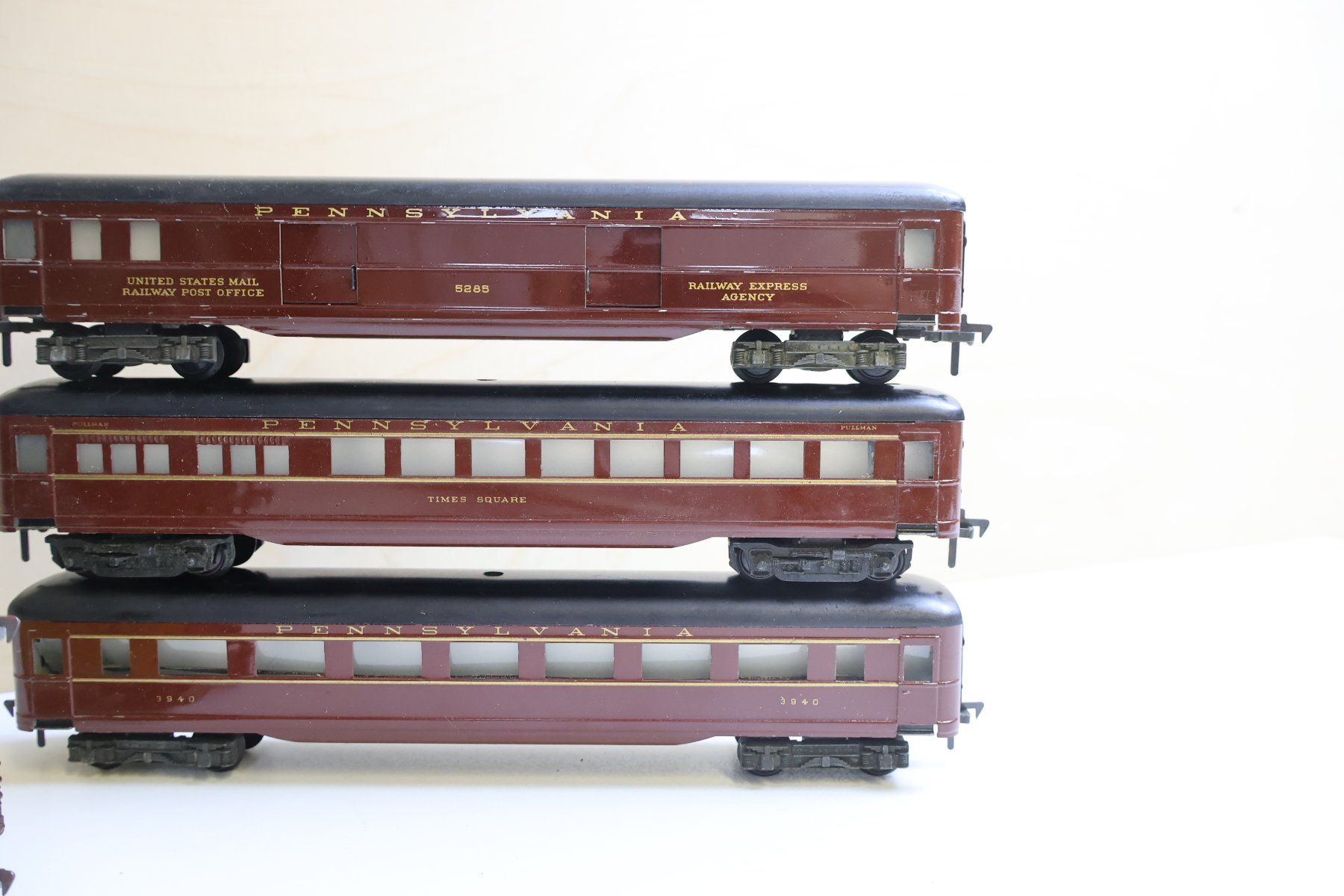 Fleischmann Modellini di ferrovie: Fleischmann US Personen & Güterwagen Set H0 – Usato da Winterthur venduto da Monstera 7