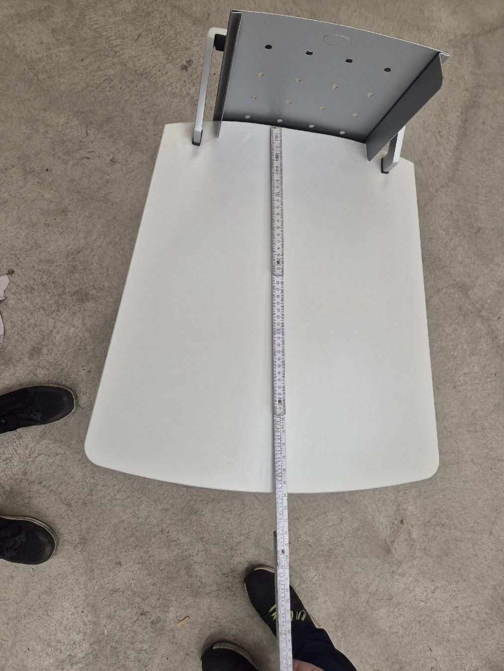 Schreibtische: Rolltisch Klapptisch für Büro oder Homeoffice – Gebraucht aus Thalwil von Moritz.A 6