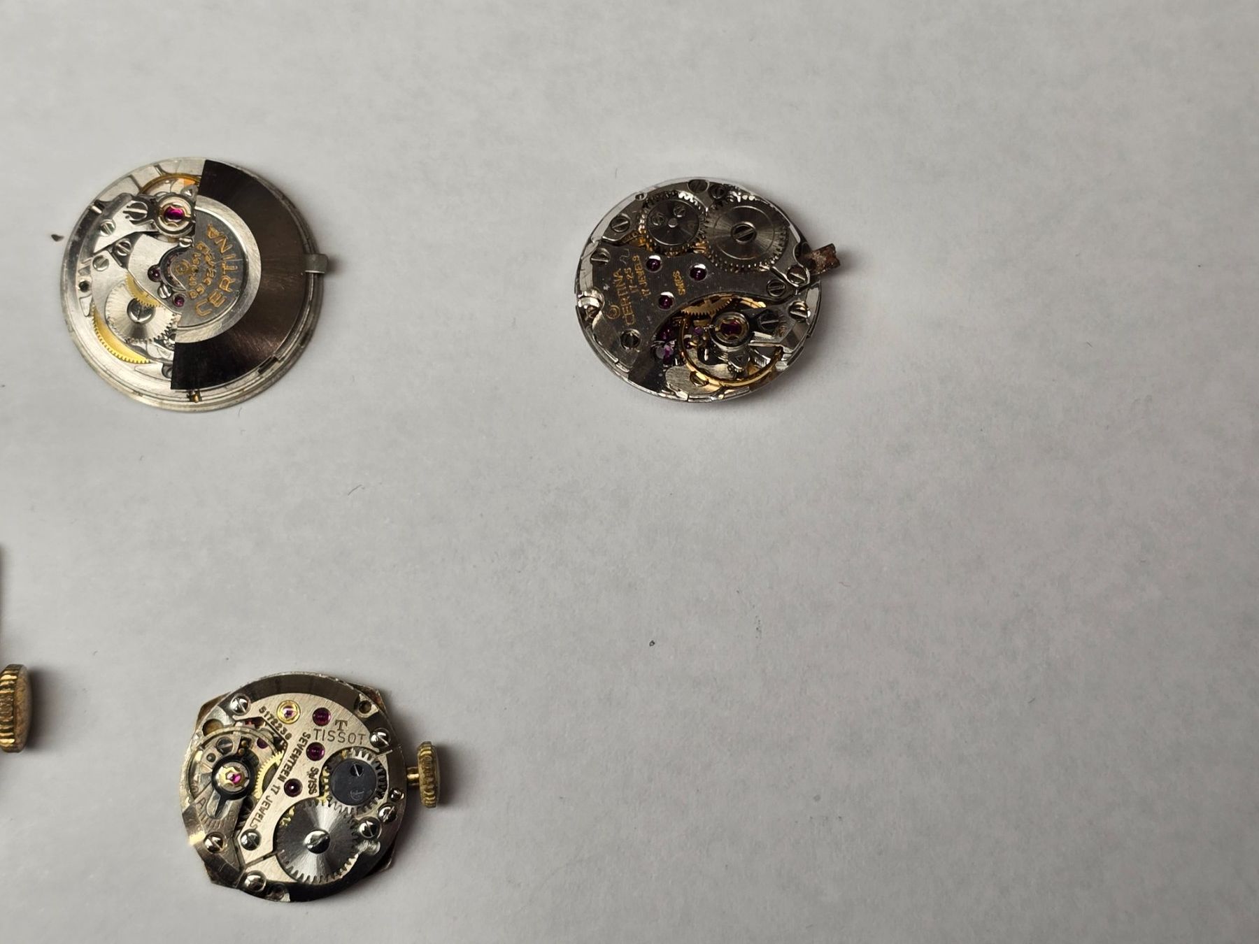Orologi: Lot de 7 mouvements – Difettoso da Tramelan venduto da Nirdan 3