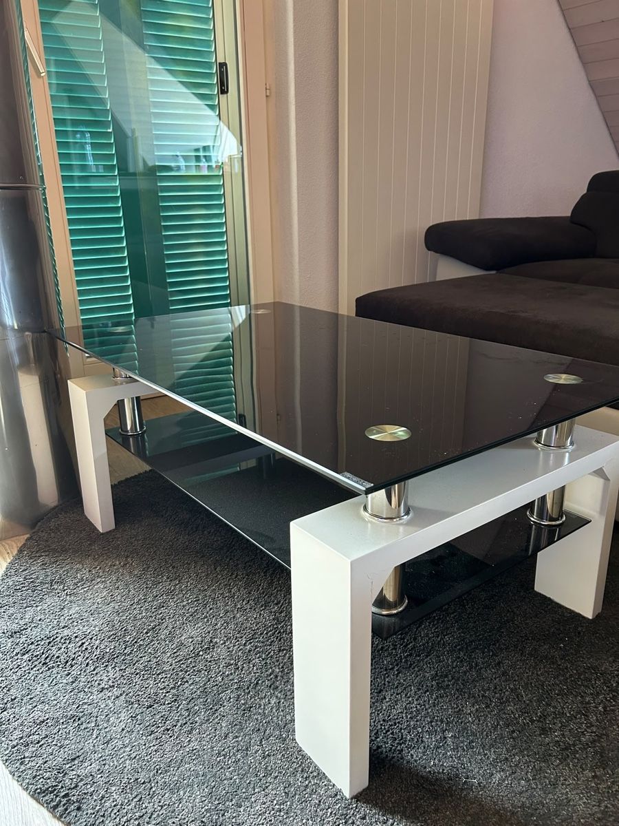 Sofas: Couch inklusive Glastisch  – Gebraucht aus Mägenwil von jon_r9pm 1