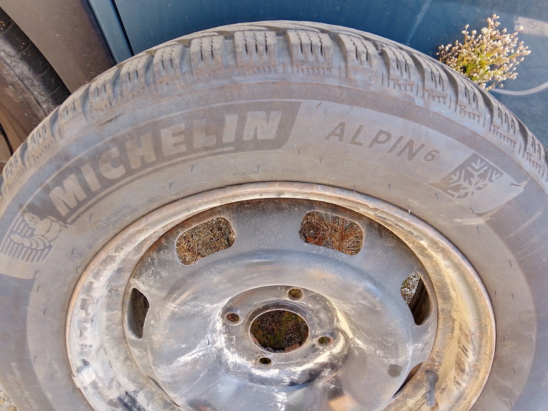 Pneumatici & Ruote complete: 4 Roues Peugeot 208 – Usato da Courrendlin venduto da fer_c8fp