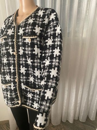 stilvolle und edle Jacke, beige/schwarz, XXL