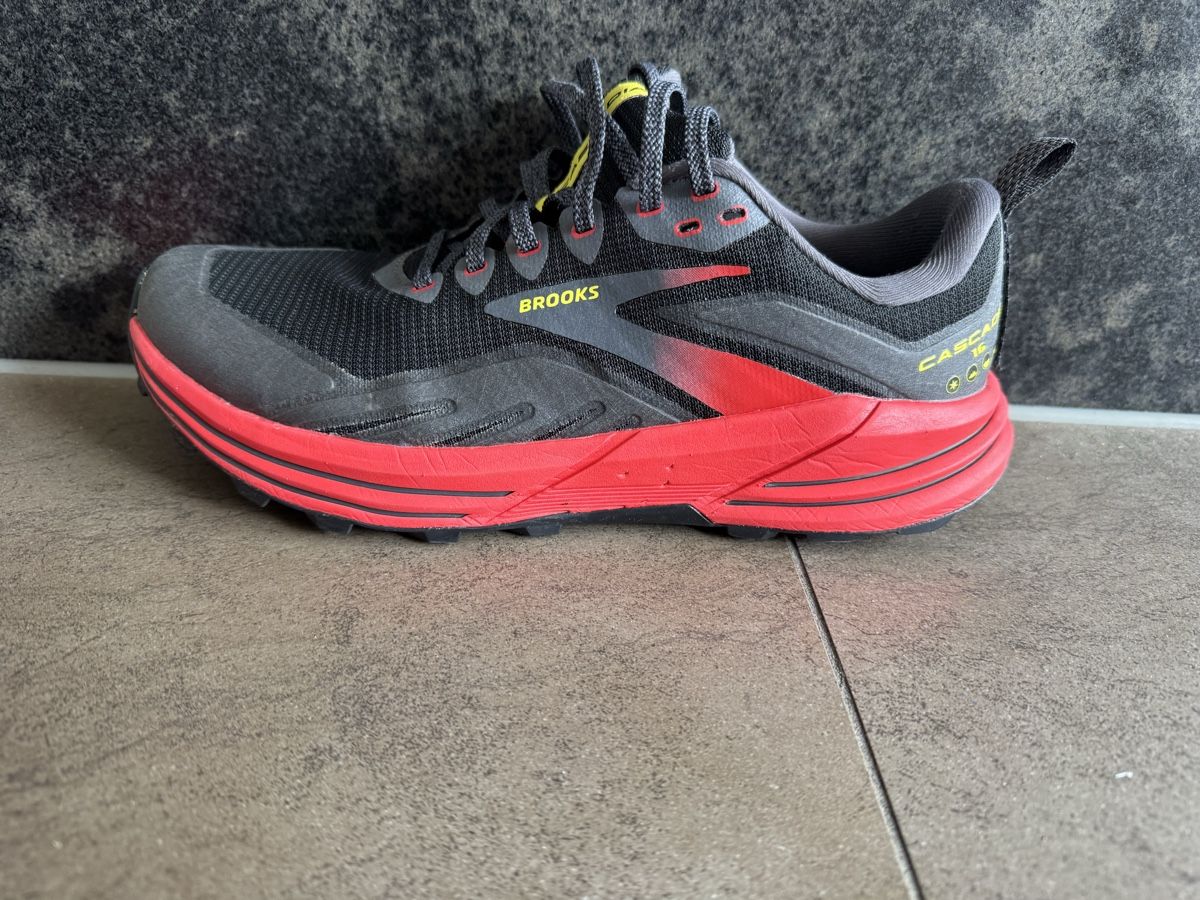 Brooks Chaussures hommes: Brooks Cascadia  – Neuf (Voir description) à Corpataux par seniz