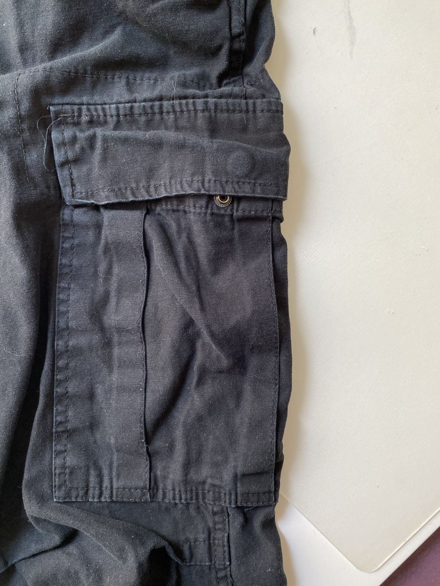 Pantaloni: Brandit Cargohose Schwarz – Usato da Basel venduto da Nina_777 6