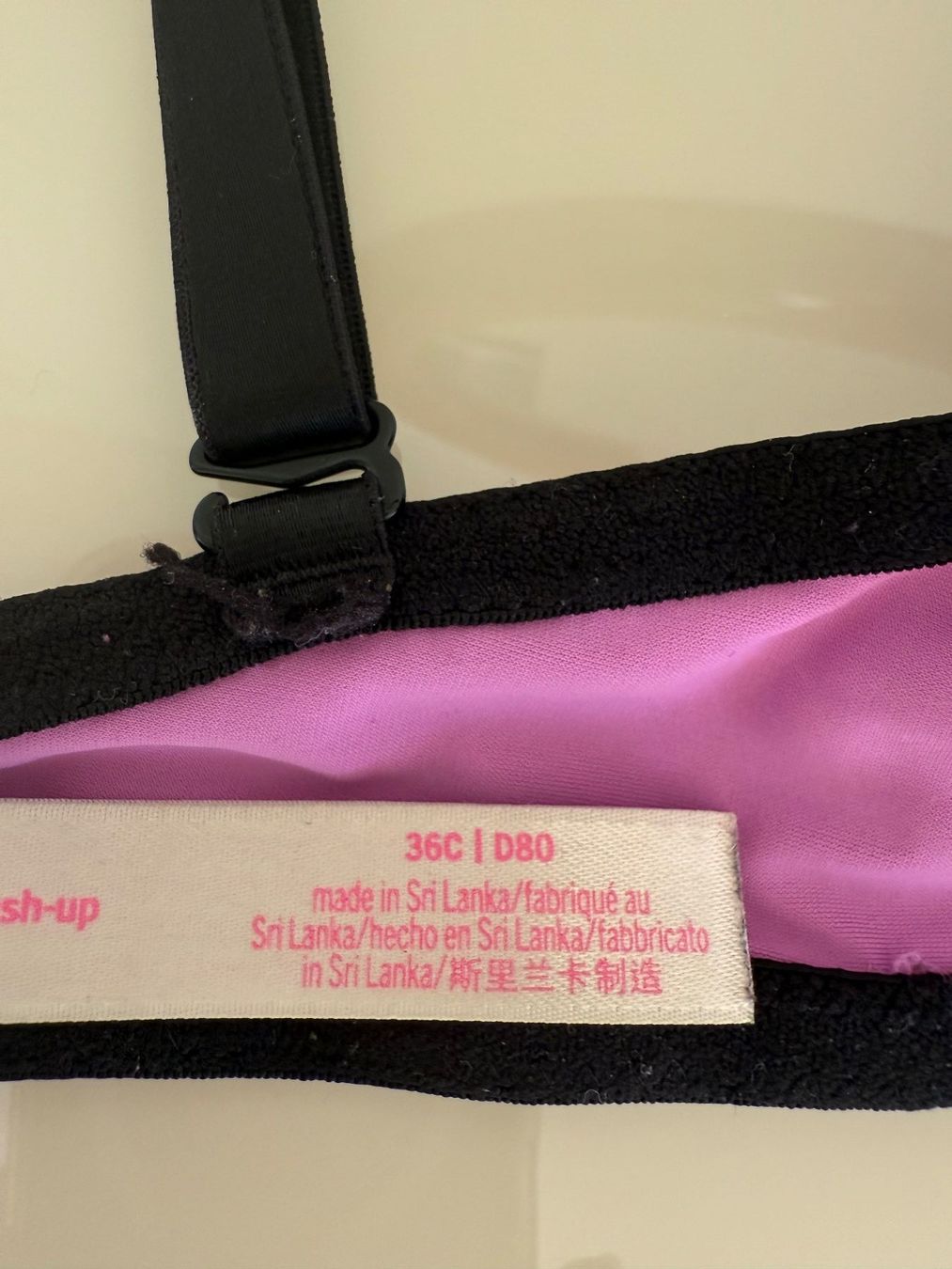 Victoria's Secret Altra biancheria intima: Victoria's Secret BH GR. 36C/D80 – Usato da Steg im Tösstal venduto da goldlionfree 6