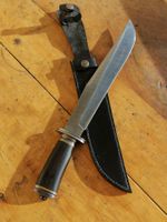 BOWIE KNIVE , PFAUENAUG DAMAST ,39 CM.