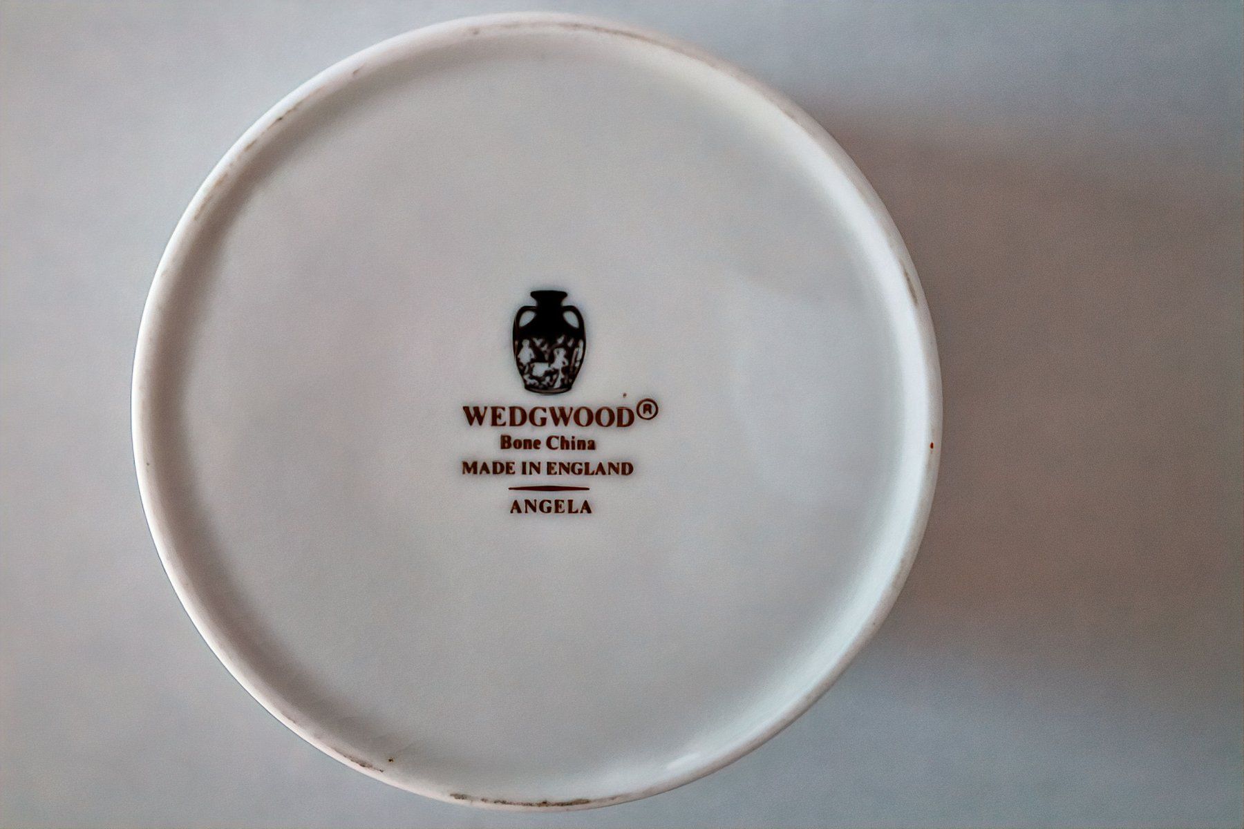 Zuckerdosen: Wedgewood - Fine Bone China Dose mit Deckel – Gebraucht aus Rotkreuz von Radus24 2