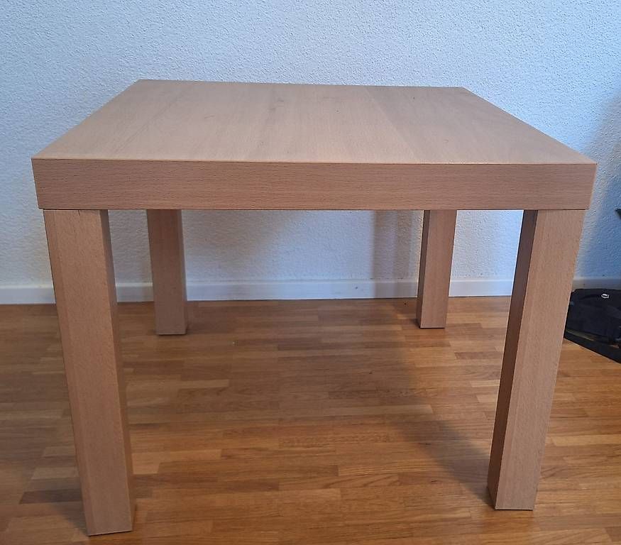 Comodini: Small Bedside Table / Nachttisch  Good Condition – Usato da Zürich venduto da mar_7rwb