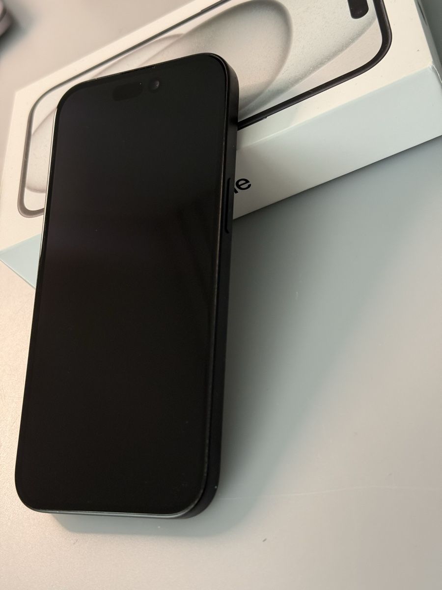 Apple Portables: IPhone 15  – D'occasion à St. Gallen par das_pmk2 2