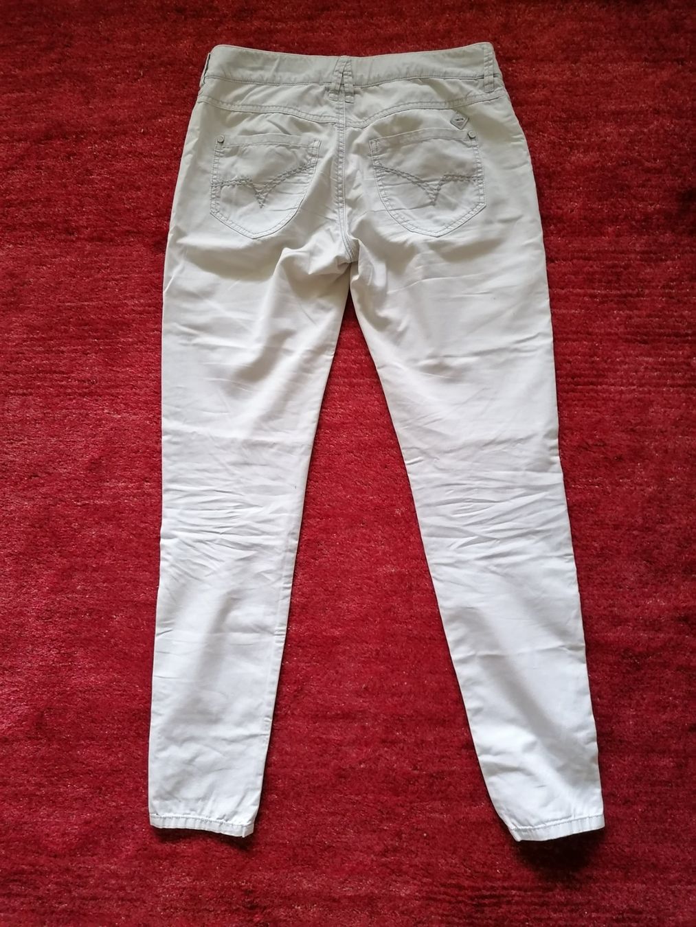 Hosen: Leichte Hose von Timezone grau/beige – Gebraucht aus Murten von sunshine334 1
