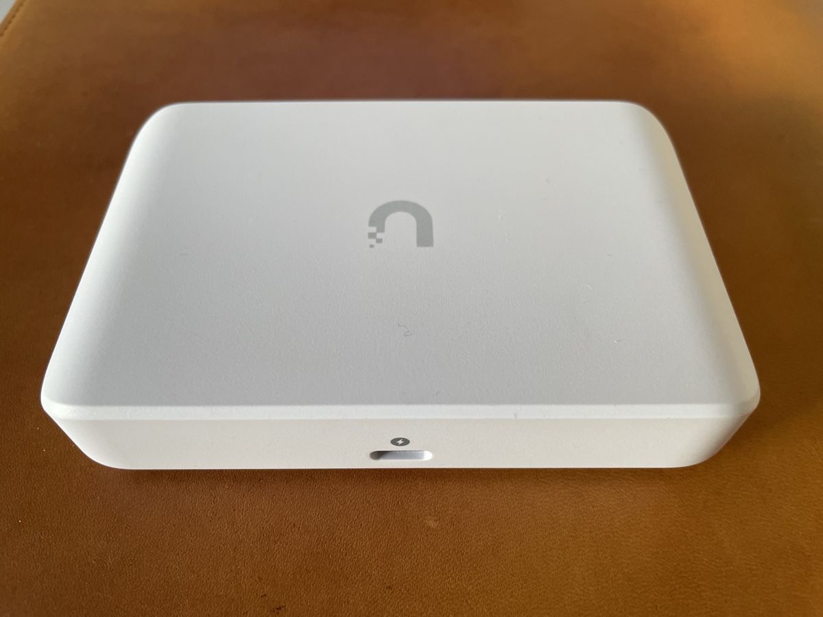 Ubiquiti Hubs & Switches: Ubiquiti UniFi Switch Flex Mini – Neuf avec emballage d'origine à Silvaplana par rehli86