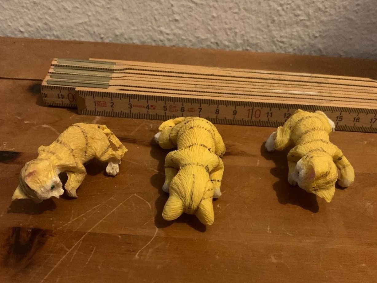 Statuette: 3 Katzenfiguren – Usato da Landquart venduto da interesse63 3