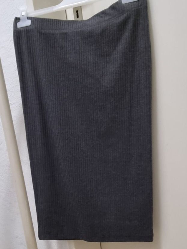 Gonne: Jupe, Rock dunkelgrau Jersey neu Gr. 38/40 – Nuovo e nell'imballaggio originale da Geroldswil venduto da Agapanthus22 1