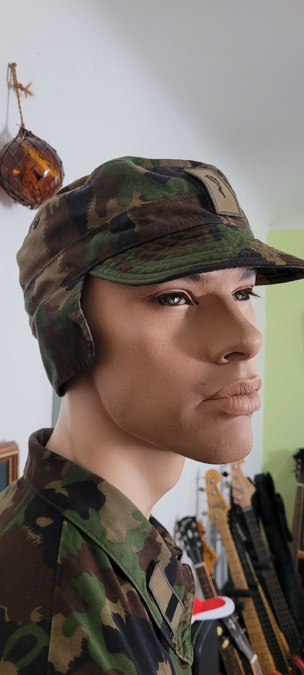 Schweizer Armee Uniformi: Schweizer Armee Uniform Set Tarnung  guter Zustand. – Nuovo (secondo la descrizione) da Basel venduto da m_schwarz 6
