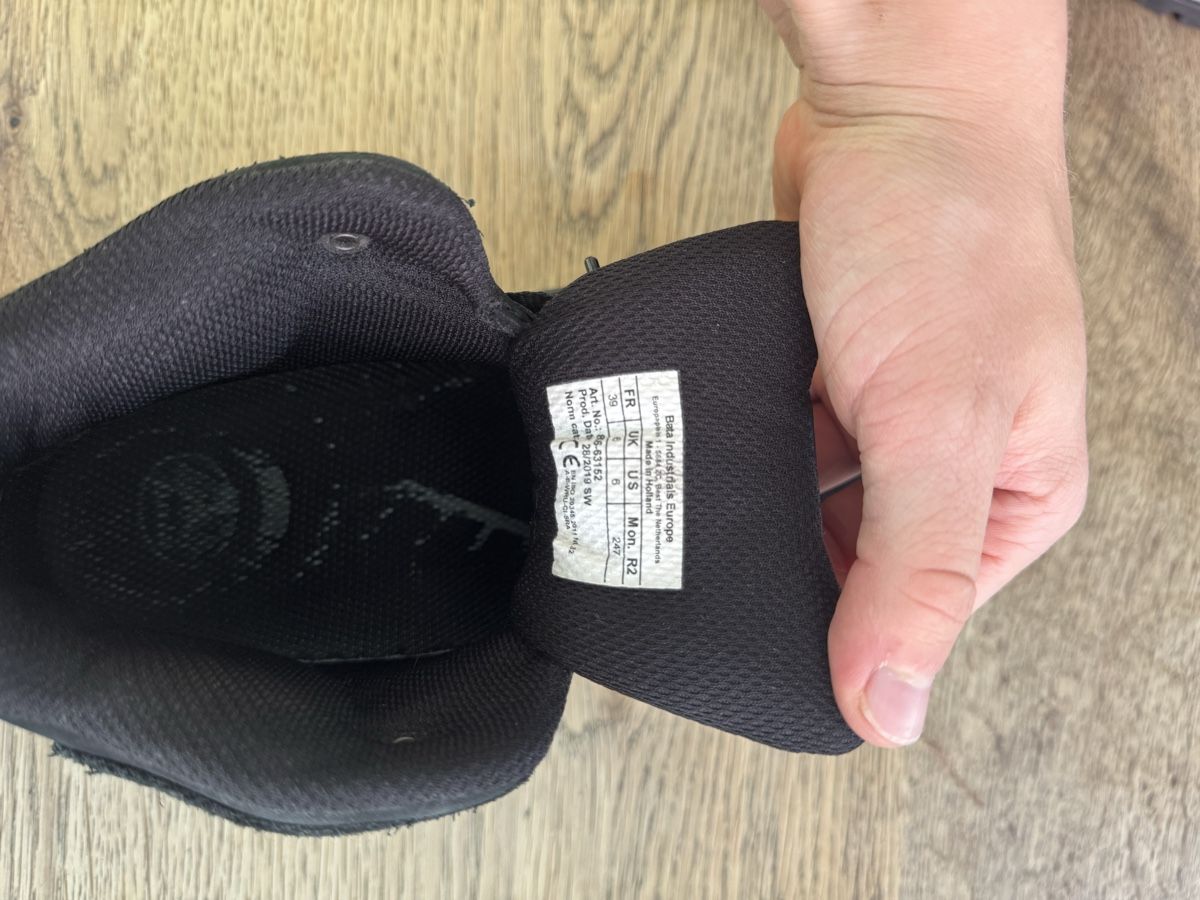 Scarpe da uomo: Sicherheitsschuhe Bata Gr. 39 – Usato da Zürich venduto da lillaulrich 1