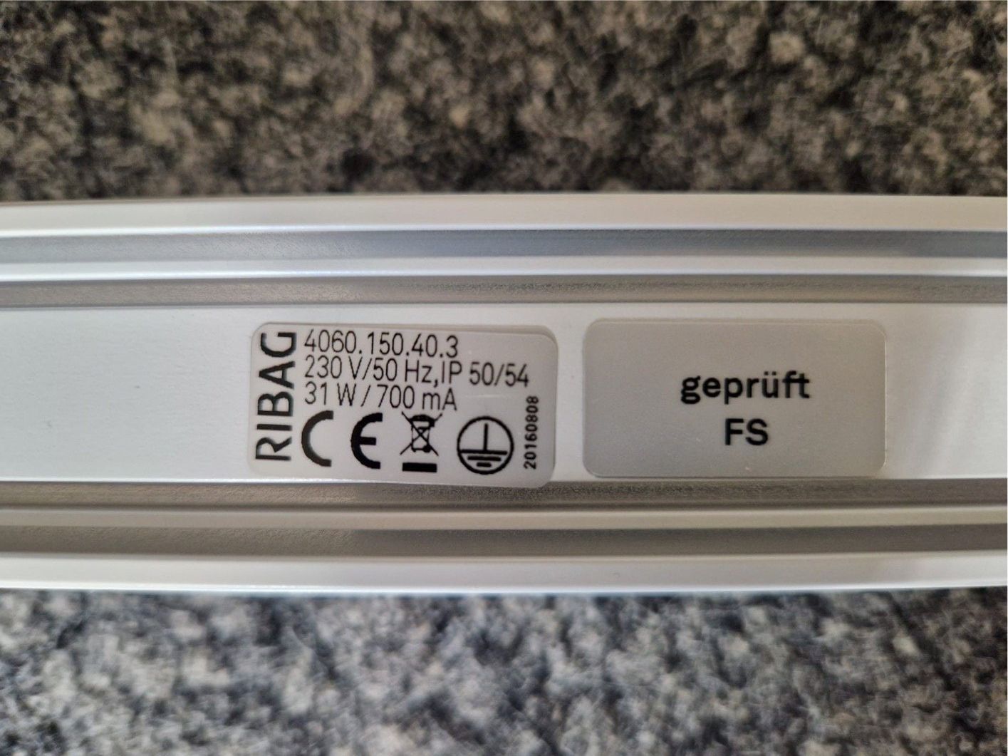 Ribag Lampade: 4 Stück LED Leuchte RIBAG 203V 4000K – Nuovo (secondo la descrizione) da Aesch BL venduto da SW.Klus 4
