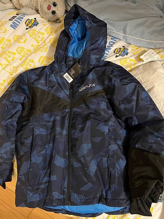 Giacche & Cappotti: Veste neuve taille 134/140 – Usato da Chessel venduto da Alyssia83 3