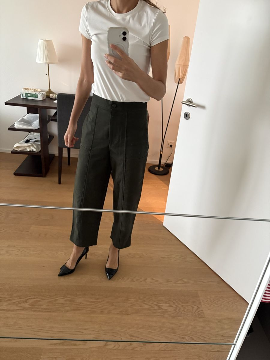 Cos Hosen: Cos cotton utility trousers  – Gebraucht aus St. Gallen von ott_f827 3