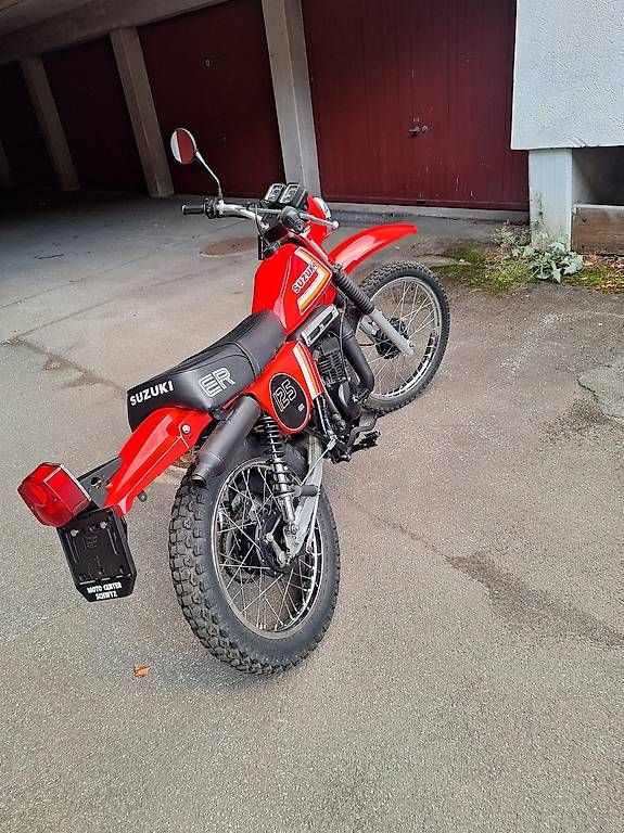 Suzuki Enduro: Suzuki TS125ER  Veteran/Oldtimer – D'occasion à Seewen SZ par balz5 1