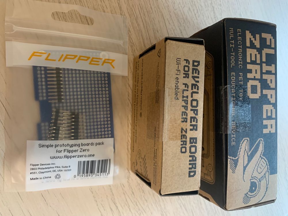 FlipperZero + Developer Board + Prototyping Boards NEU Kaufen auf Ricardo