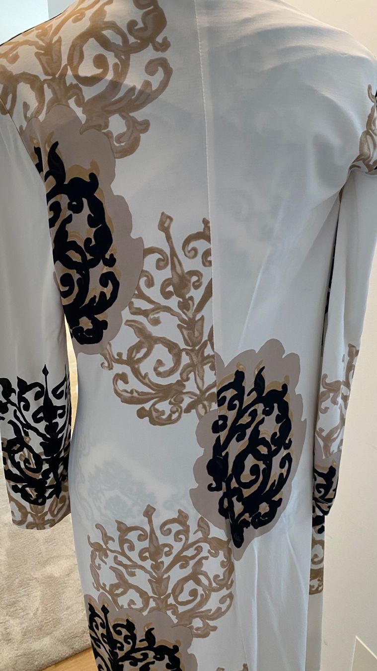 Vestiti: Elegantes Kleid mit Muster – Usato da Starrkirch-Wil venduto da sclupain 2