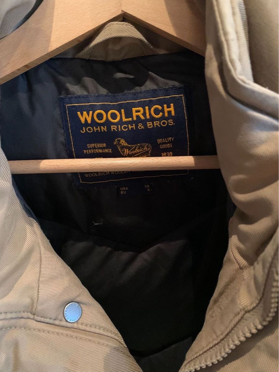 Woolrich Giacche: Woolrich Winterjacke S – Usato da St-Léonard venduto da AntonelloM 1