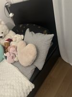 Bed with storage single size,