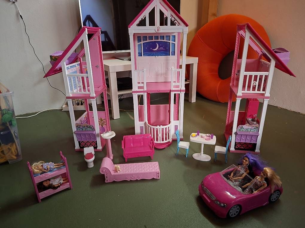 Spielhäuser: Barbie Set – Gebraucht aus Zürich von Schneemaah