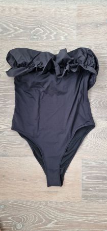Sehr schicker Badeanzug von Zara
