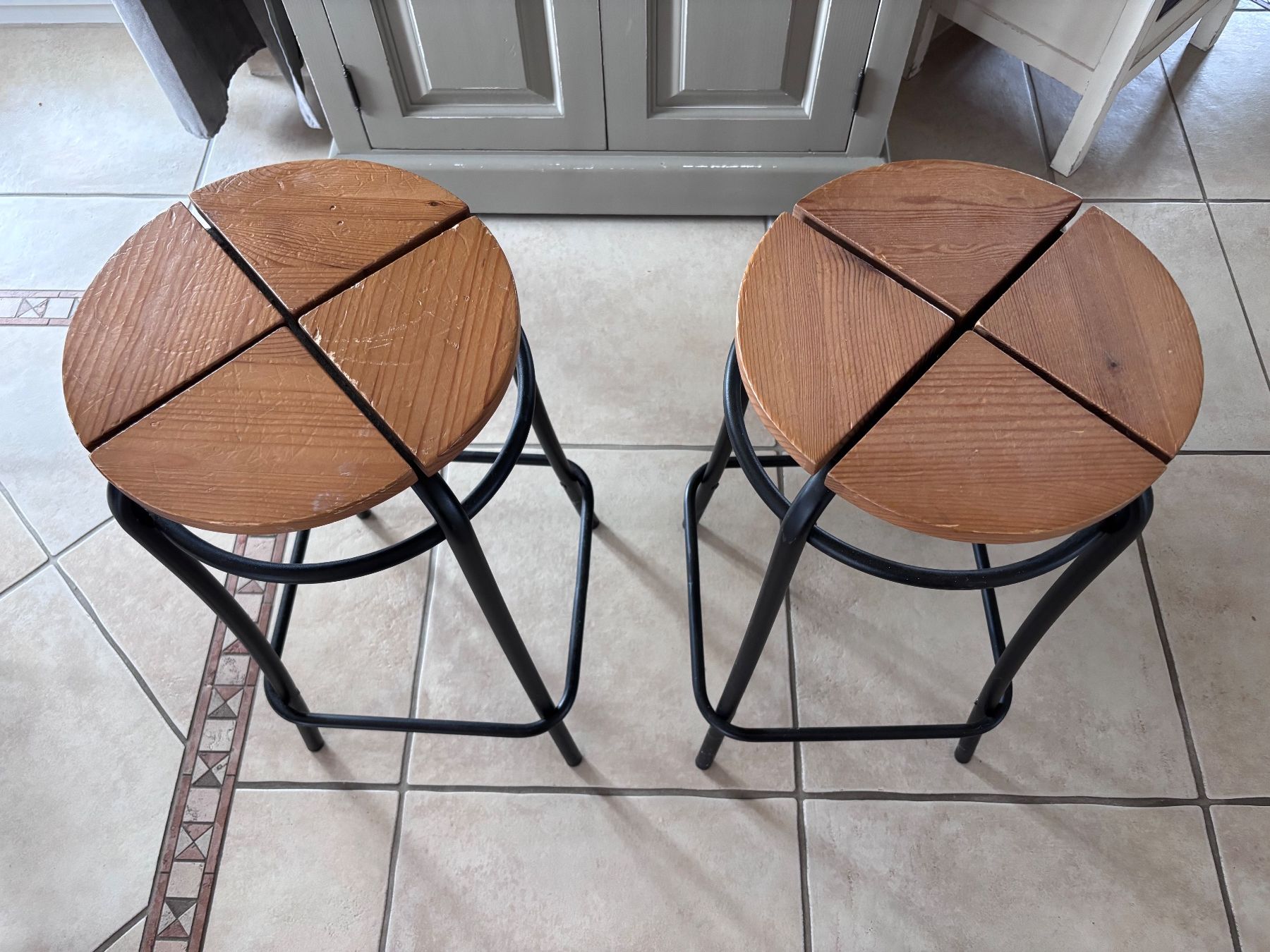 Ikea Hocker: 2 Barhocker Metall / Holz – Gebraucht aus Balsthal von Uroby 2