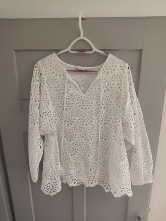 Bluse weiss Frogbox Lochstickerei  Grösse 38 super Zustand