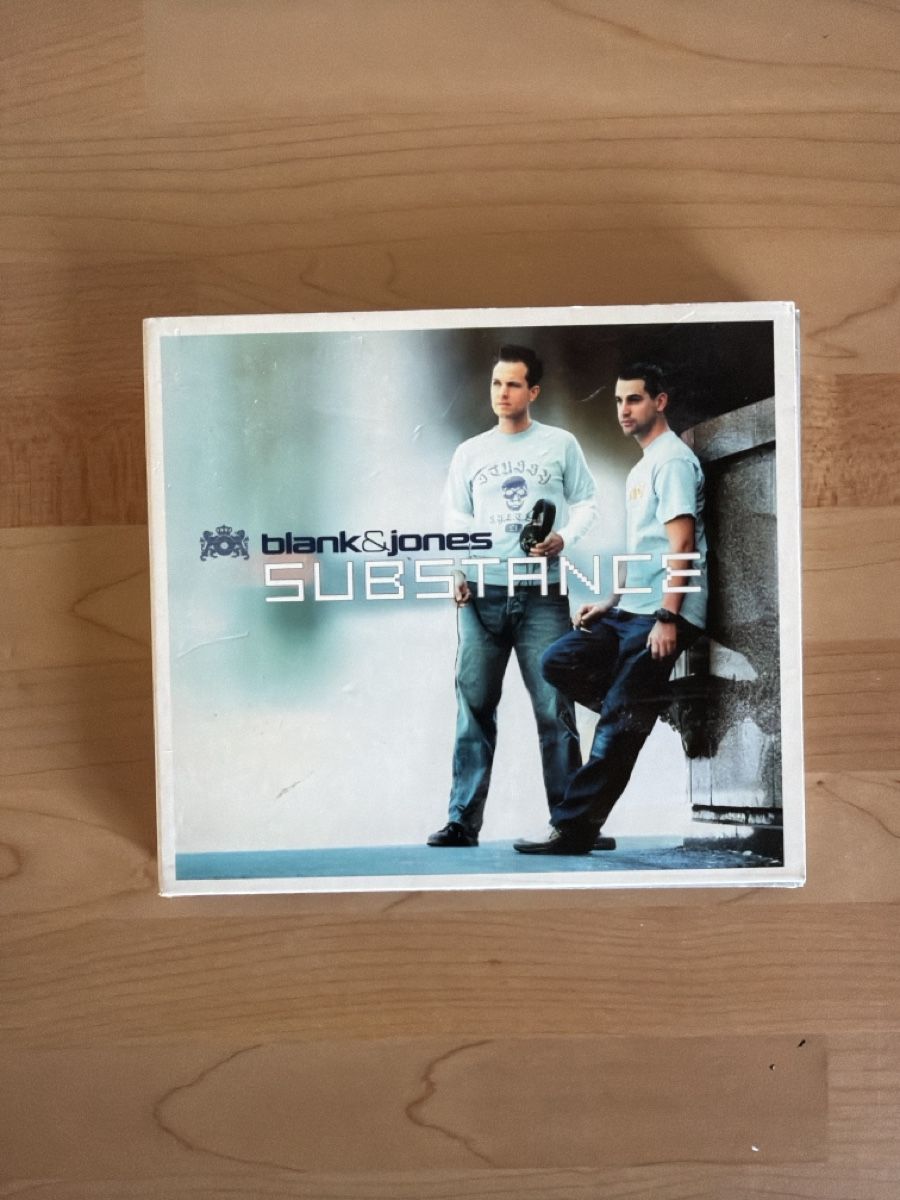 CDs: CD Black & Jones Substance  – Gebraucht aus Henggart von lau_y95q
