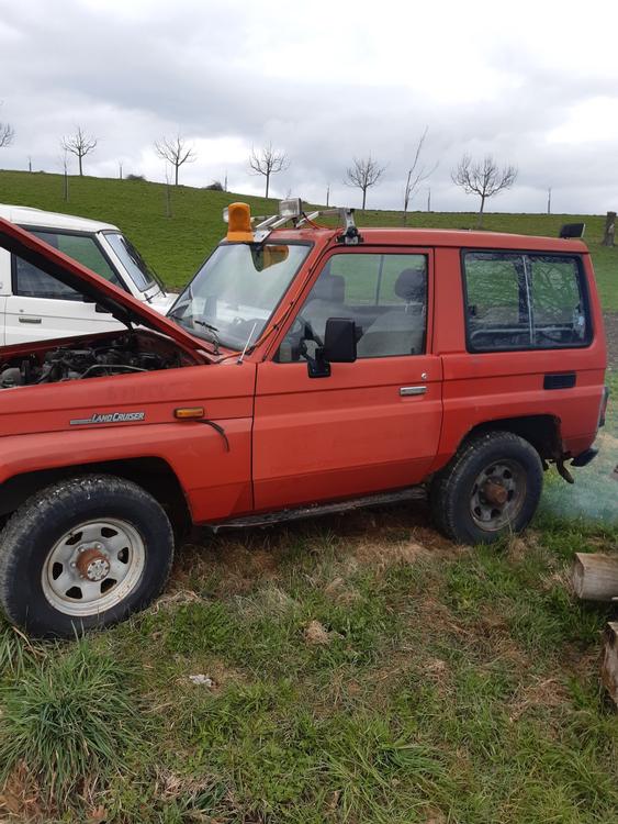 Toyota land cruiser bj71