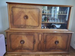 Buffet Nussbaum