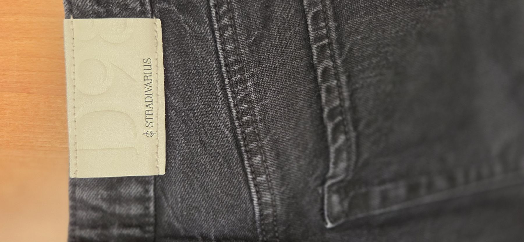 Stradivarius Jeans: Jeans Stradivarius D98 Gr. 32 – Usato da Lyss venduto da Urma5 4