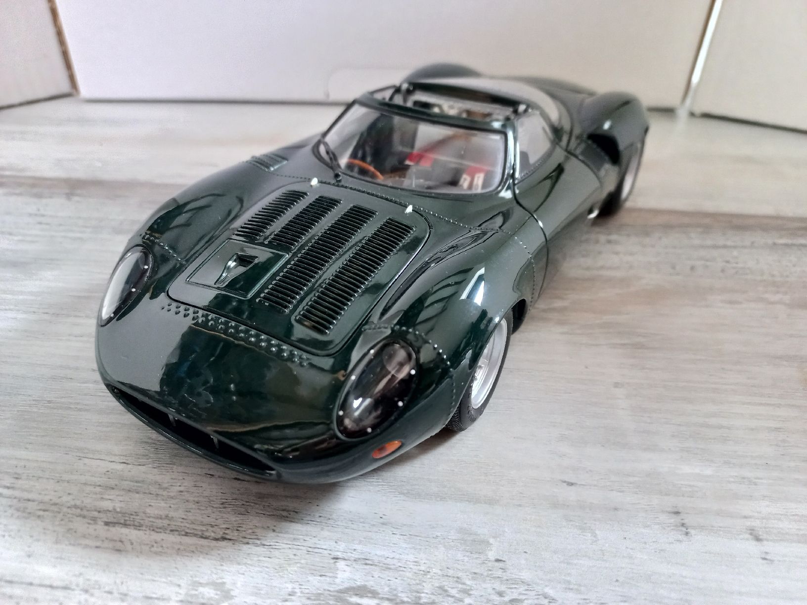 Autoart Voitures modèles: Jaguar XJ13 1/18 Autoart – Neuf (Voir description) à Attalens par remy_s00 4