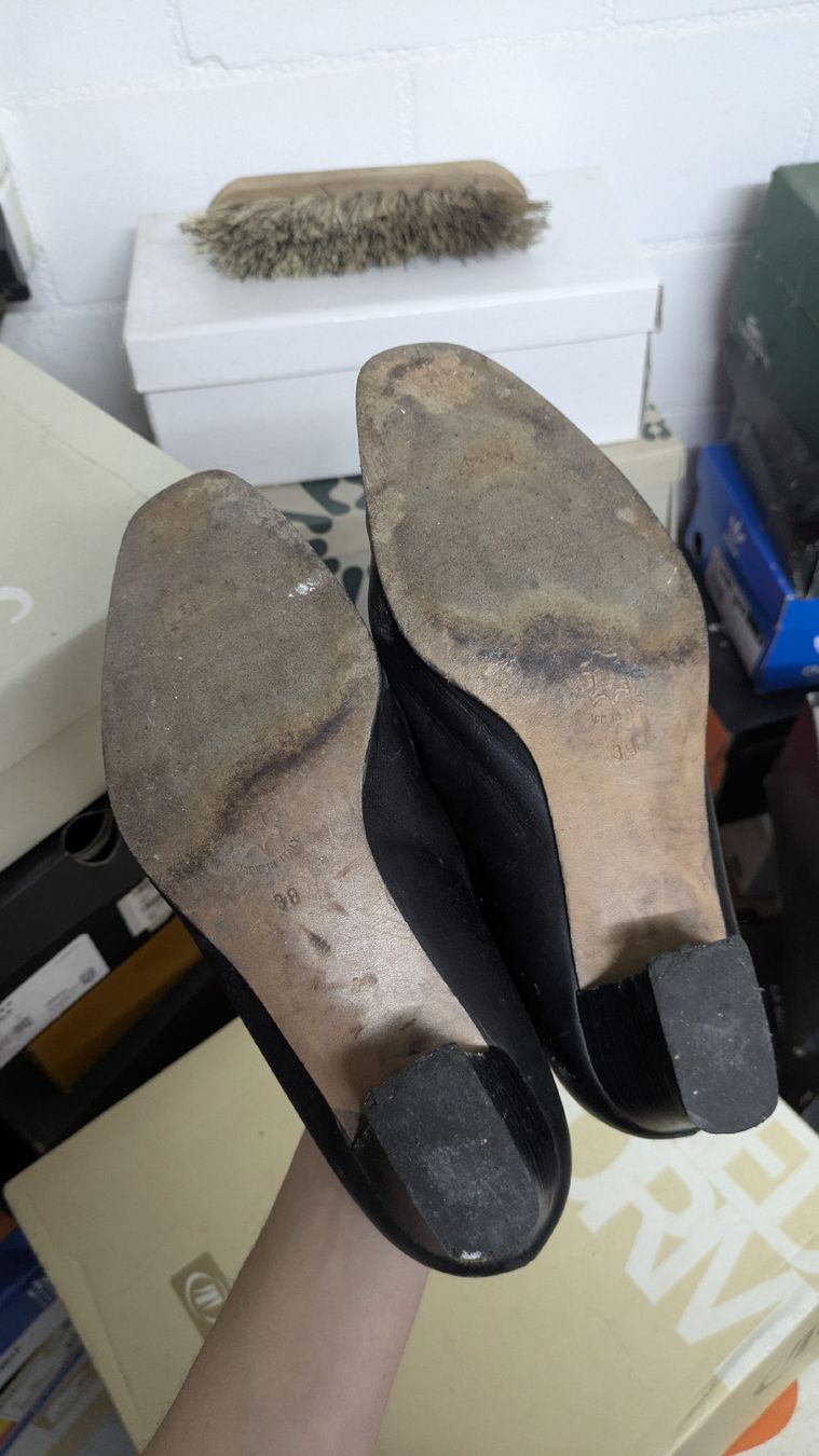 Damenschuhe: schwarze Lederschuhe – Gebraucht aus Morgarten von rra_jvw7 2