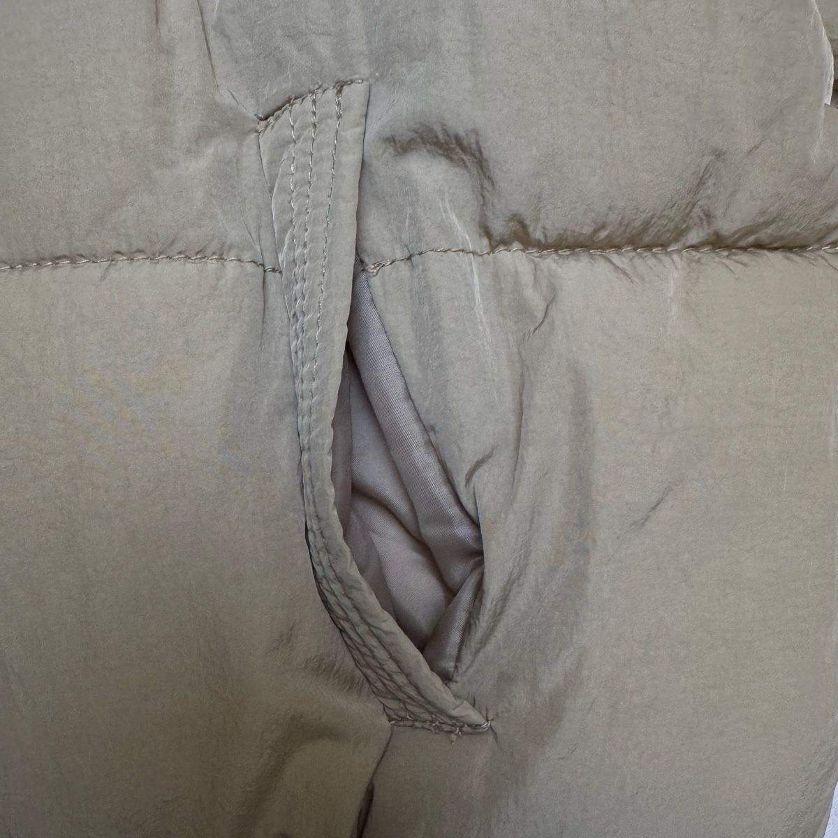 Bershka Giacche: Bershka Winterjacke beige – Usato da Sissach venduto da jameliagr 5