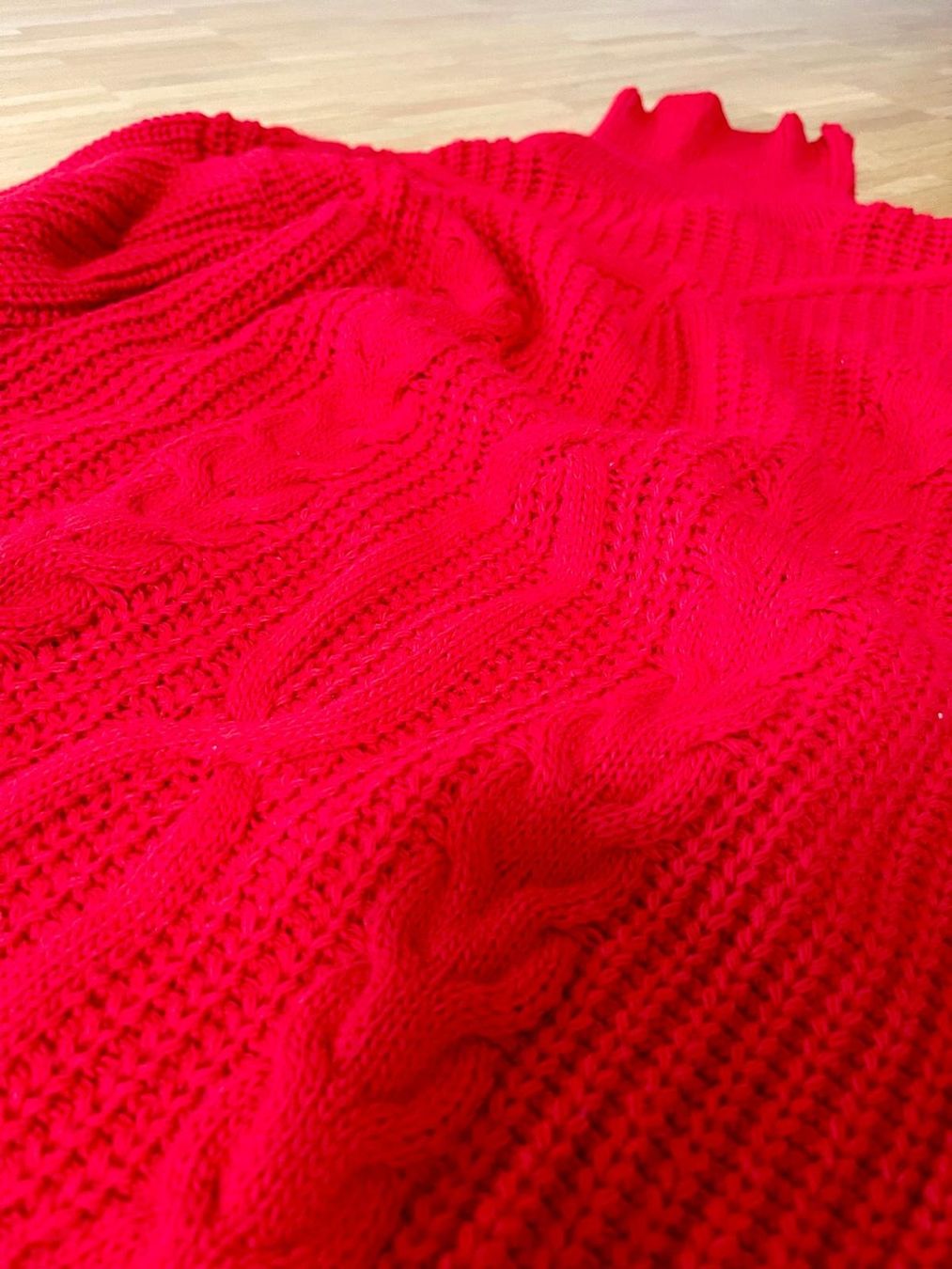 Robes: Roter Strickkleid – D'occasion à Uster par v.santos 1