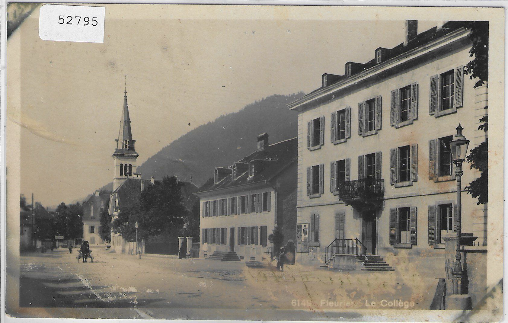 Cartoline postali: Fleurier - Le College – Difettoso da Ettingen venduto da Kartenplanet