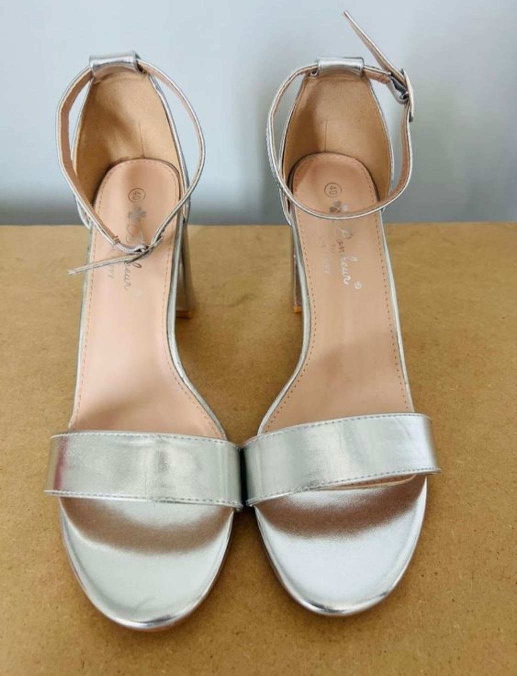 Scarpe da donna: High Heels Sandalen Gr. 40 – Nuovo (secondo la descrizione) da Stettlen venduto da gpa18