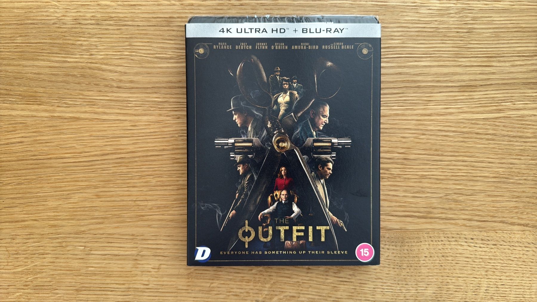 Alle DVDs: The Outfit - 4K UHD Blu-Ray – Neu und originalverpackt aus Wallisellen von Art_Vendorlay