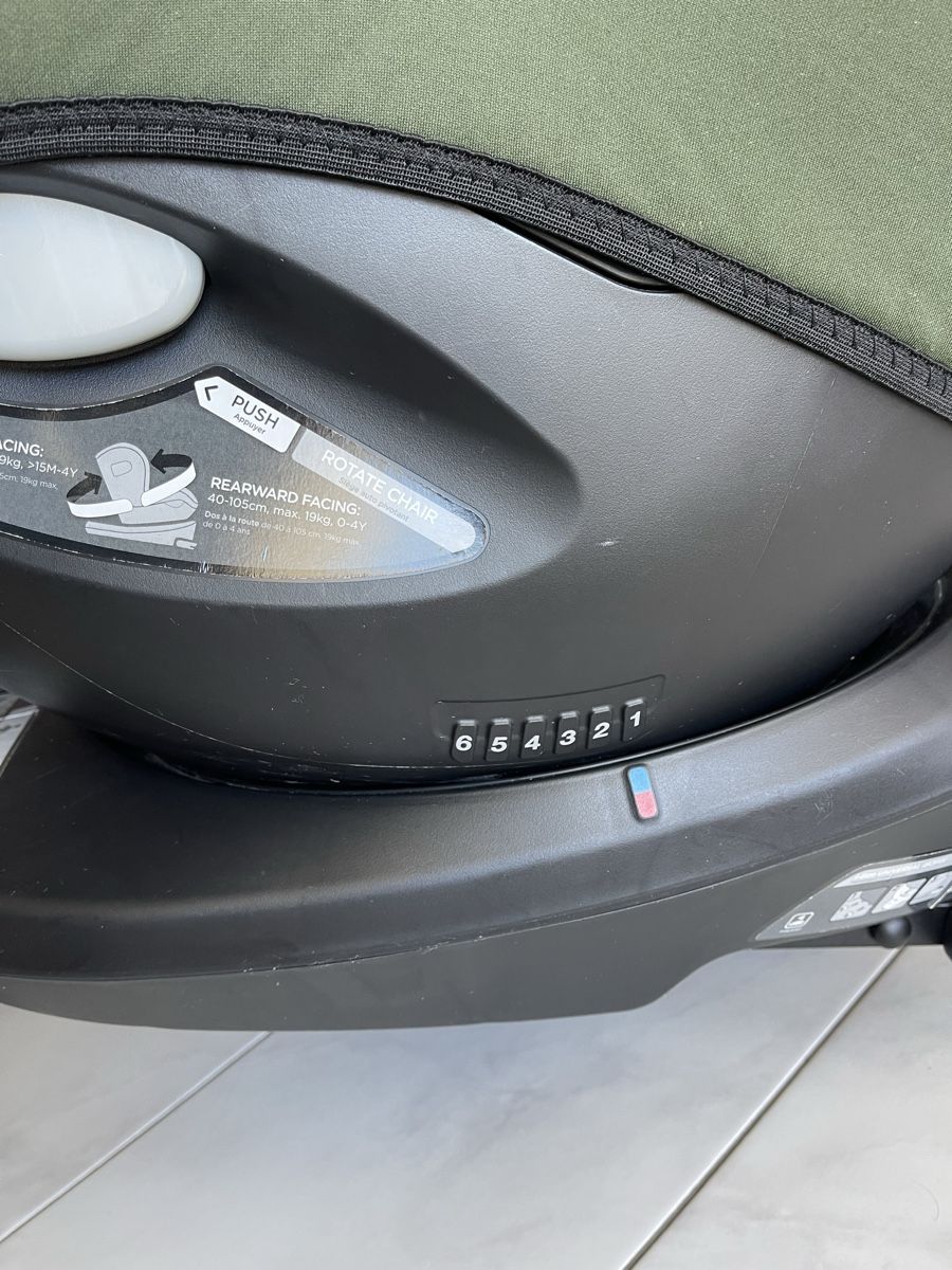 Joie Seggiolini per auto: Joie i-spin 360 Kindersitz – Nuovo (secondo la descrizione) da Rothenthurm venduto da Patriko_98 2