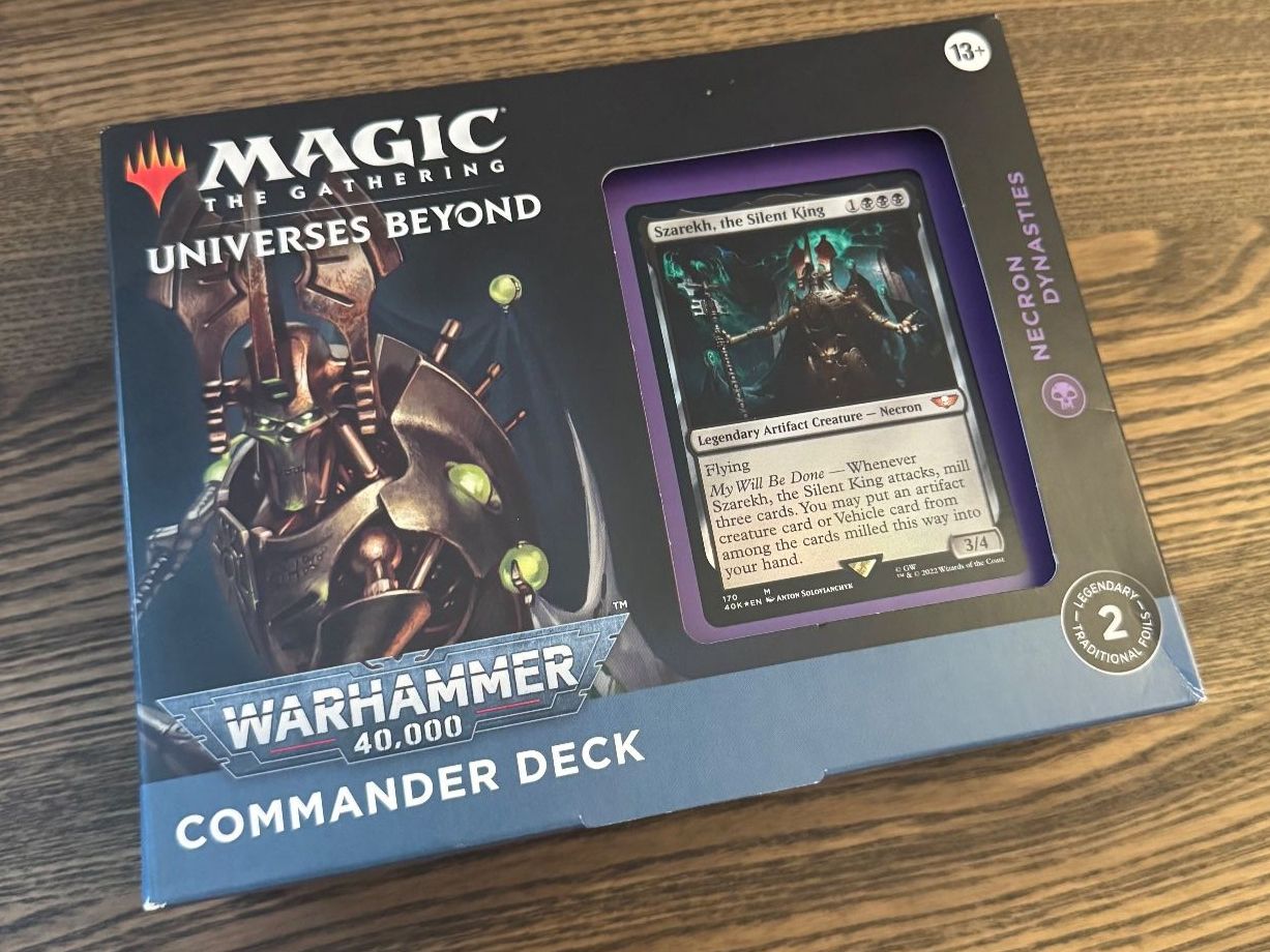 Magic The Gathering Carte collezionabili: MTG Warhammer 40,000: Necron Dynasties Sealed Commander Deck – Usato da Bern venduto da bal_8k9q