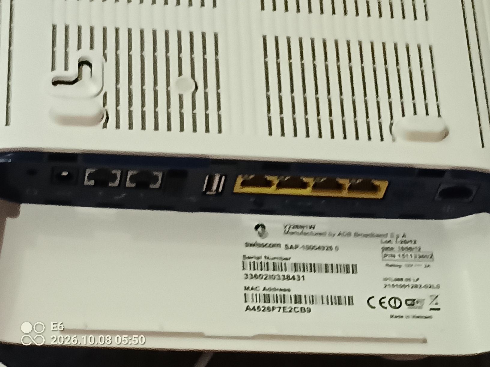 Swisscom Modems & Routeurs: Swisscom Internetgerät – Neuf (Voir description) à Zürich par Mitzi6 2